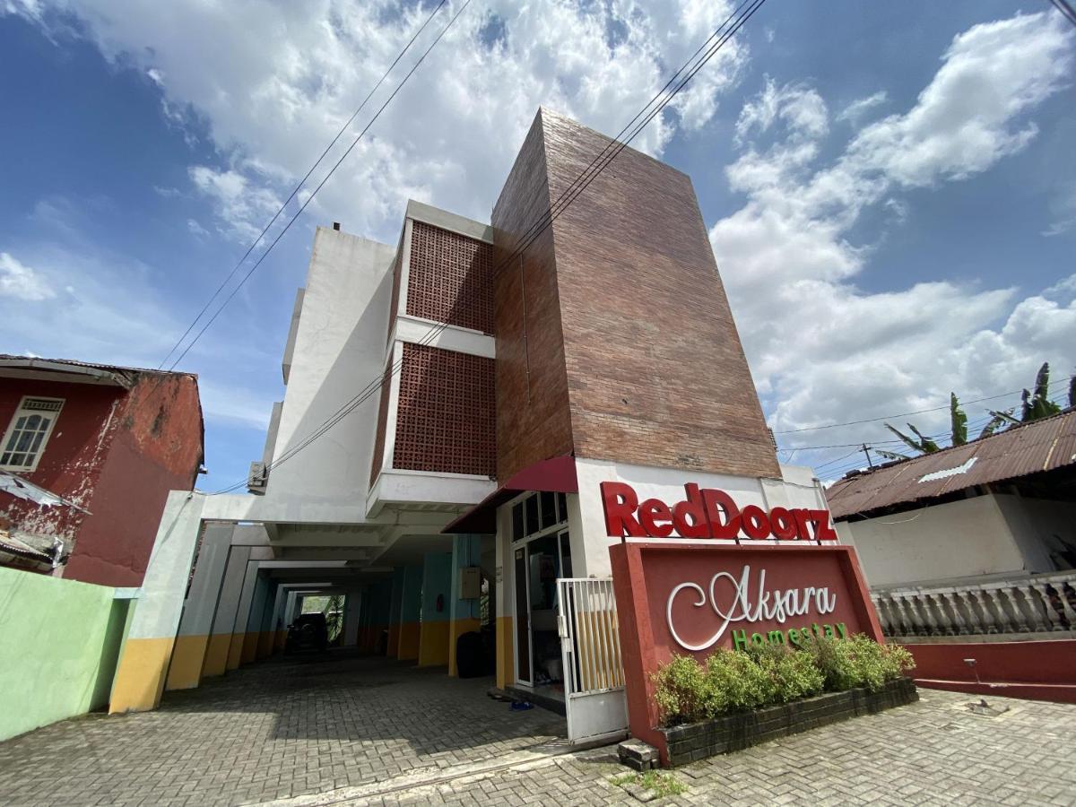 Reddoorz Near Rsud Margono Purwokerto 3 Hotel Exterior photo