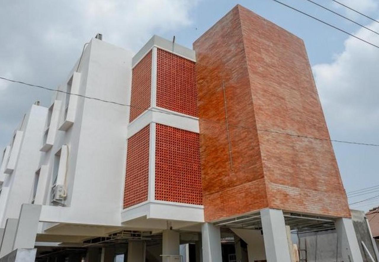 Reddoorz Near Rsud Margono Purwokerto 3 Hotel Exterior photo